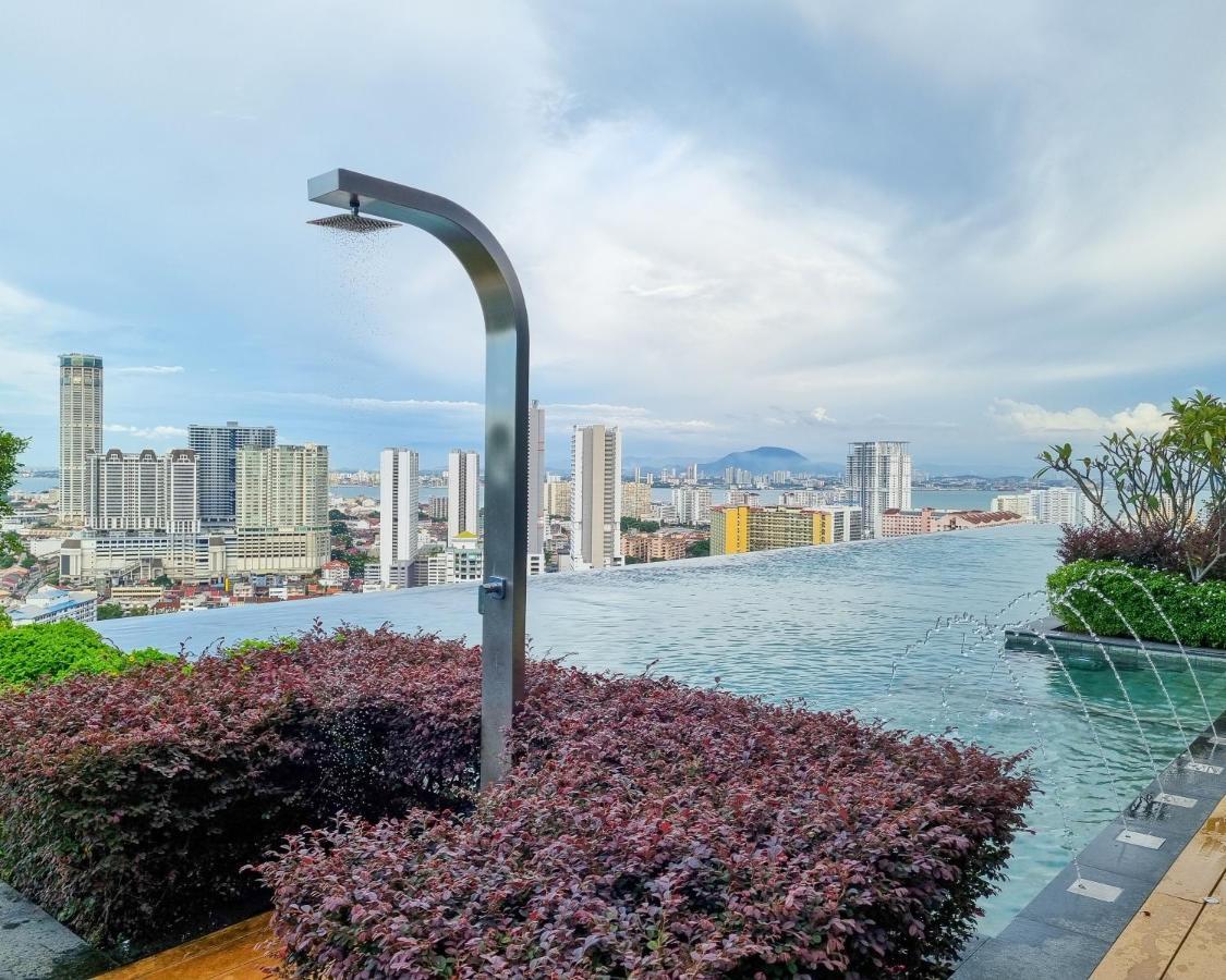 Lavish Beacon Executive Suites By Bin Dao Wu Homestay Penang George Town Exterior photo